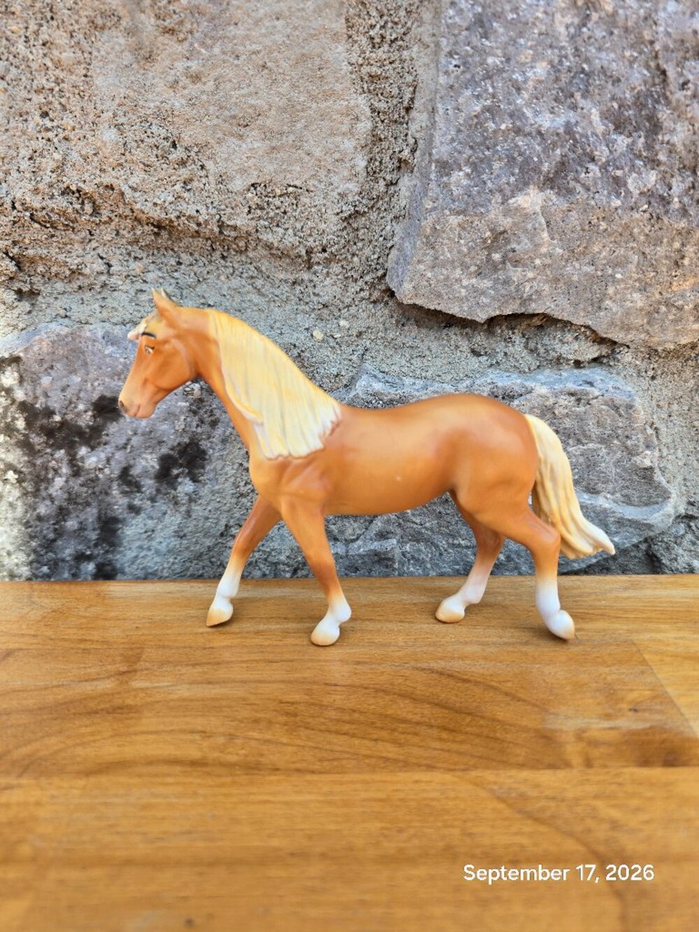 Breyer Spirit Riding Free Chica Linda (9235) 1:24 Paddock Pal / Little Bit Scale